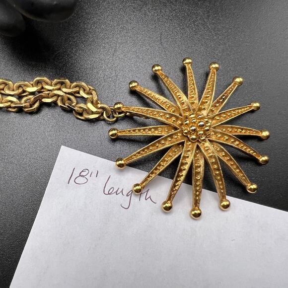 Vintage Monet large gold tone starburst sunburst statement necklace rope chain - Picture 9 of 10
